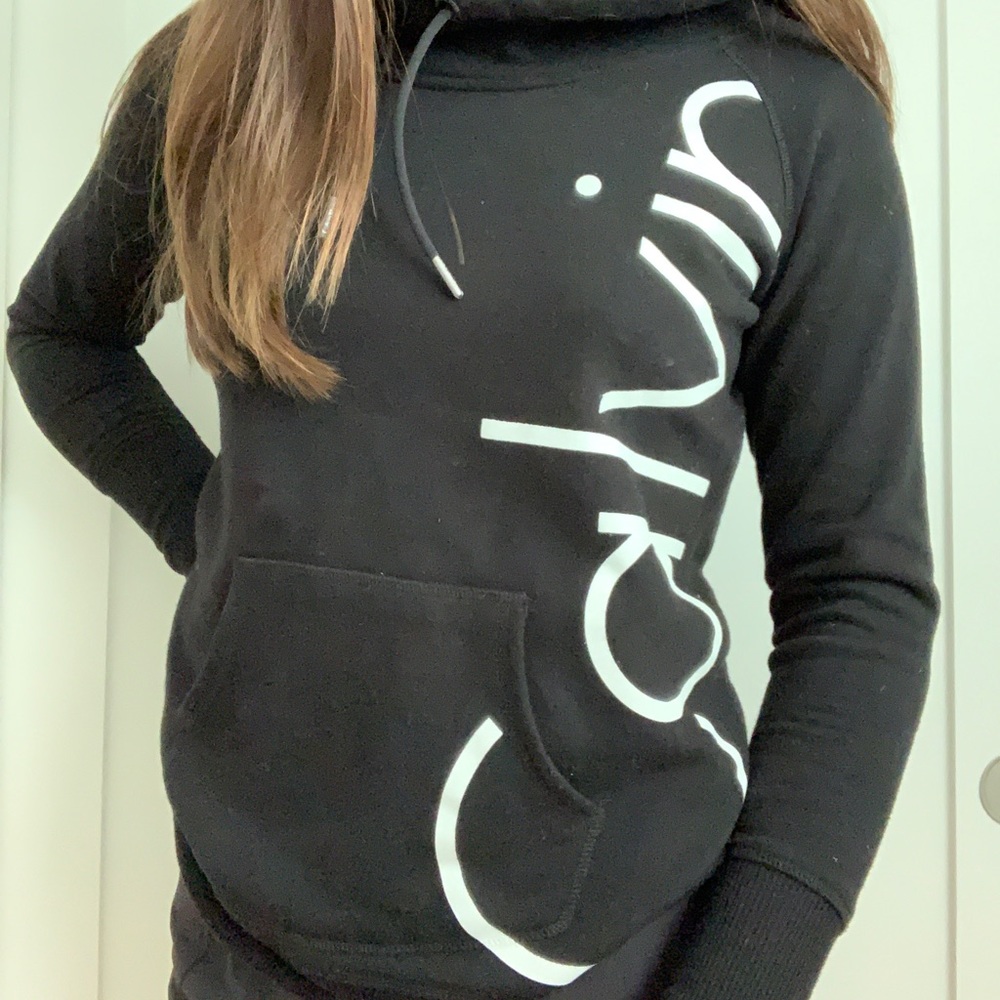 Black Calvin Klein Sweatshirt